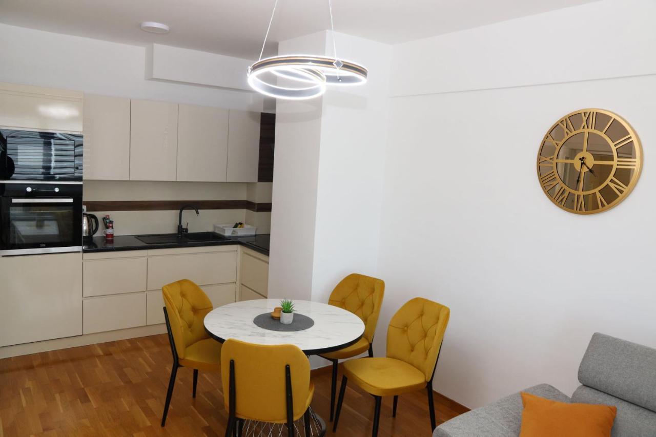 Apartment Cecovic - Mellain 图兹拉 外观 照片